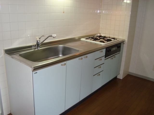 エクレール 作業台も広々使えるキッチン