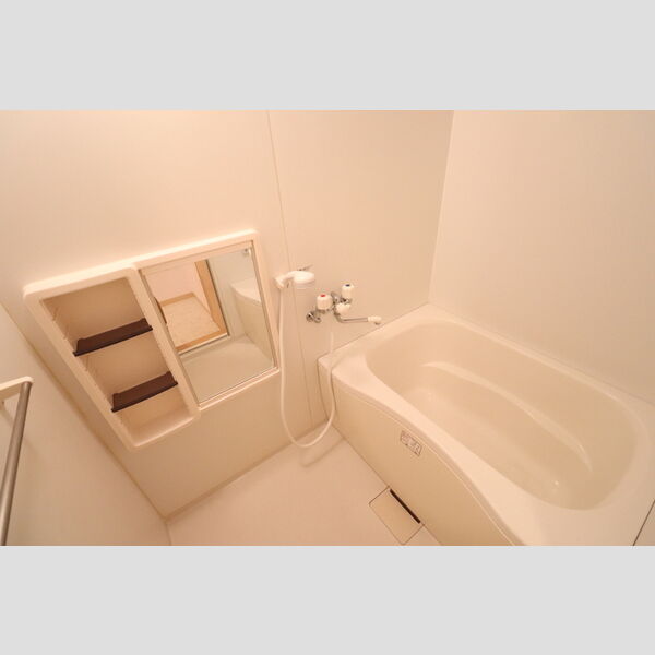 モナ・ミストラル越谷 バス