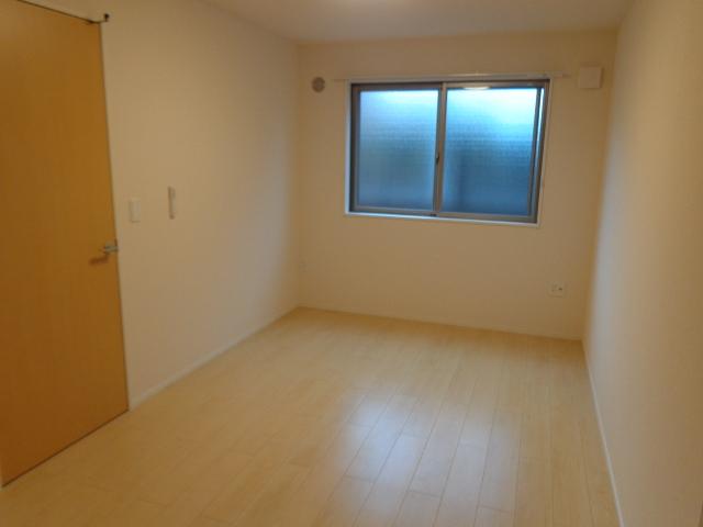 コルディアーレ．ＯＤ 洋室