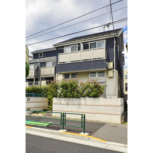 スリーワン1階 外観