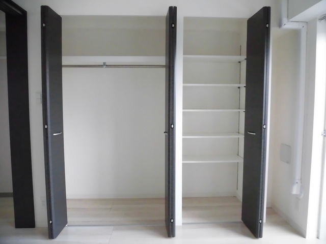 レノンストリート 402の写真となります。