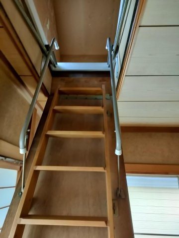 東道野辺小泉邸 屋根裏収納