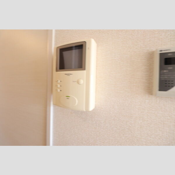 グリシーヌ　A106号室 同建物別部屋の参考画像