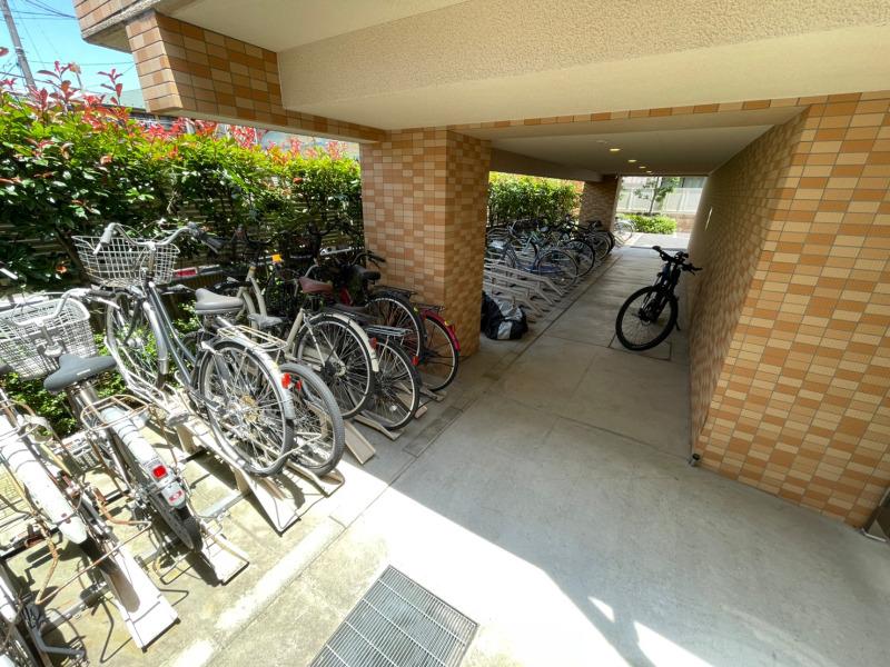 スプレスター志村坂上6階 駐輪場