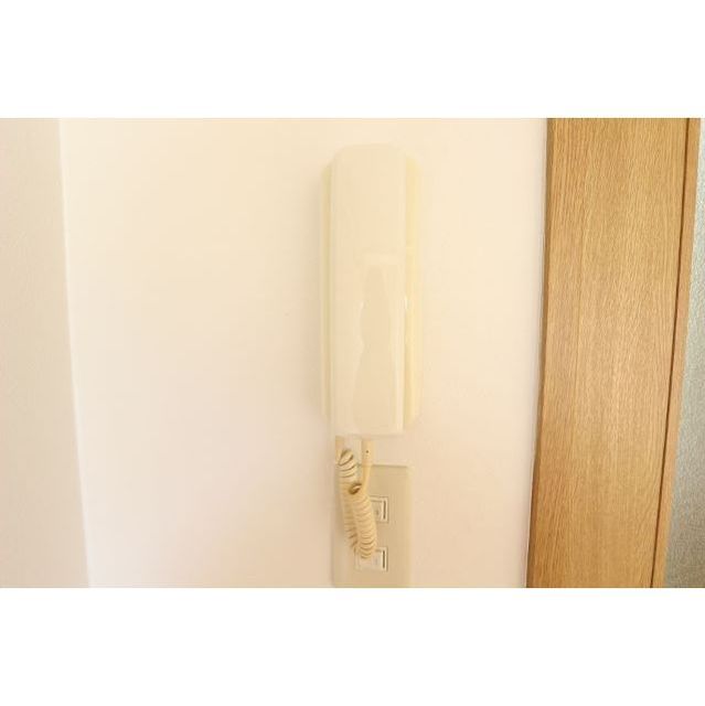 エタニティ205号室 インターフォン