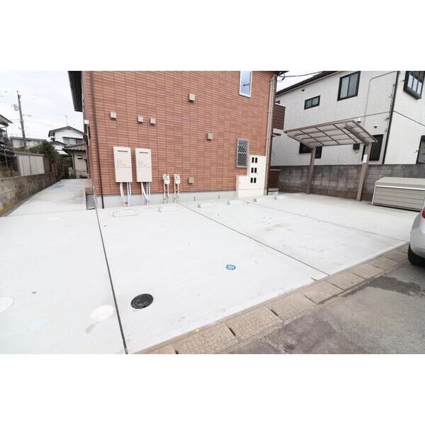 フォレストメゾンあすみが丘東 駐車場