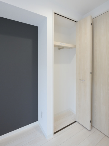 スカイルーチェ川口芝中田104号室 収納