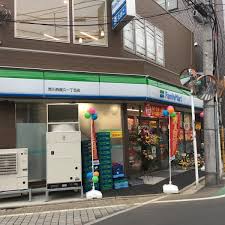 エル・ヴィエント・アース田端 【コンビニエンスストア】ファミリーマート 荒川西尾久一丁目店まで316ｍ