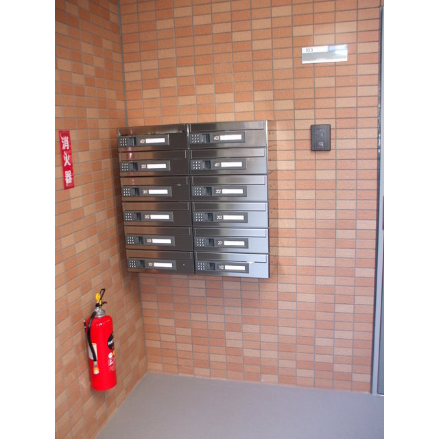 アクセス弥生1階 外観