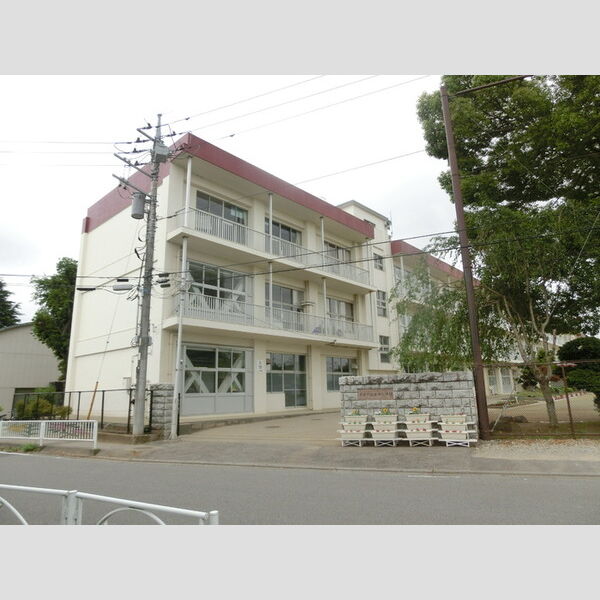 サウスヒルズⅢ 千葉市立誉田小学校(890m)