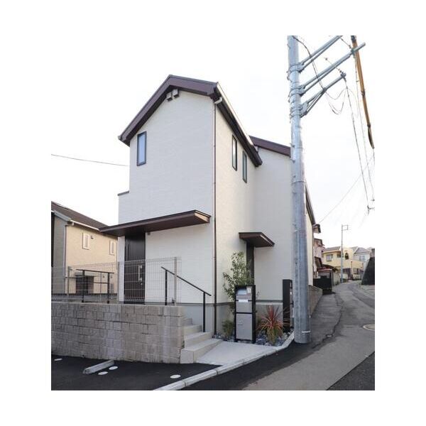 磯子区杉田2丁目賃貸の外観画像