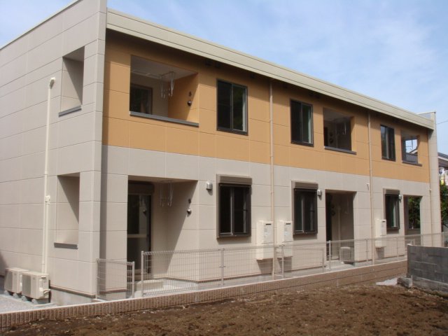 グランパ 外観写真（昼）