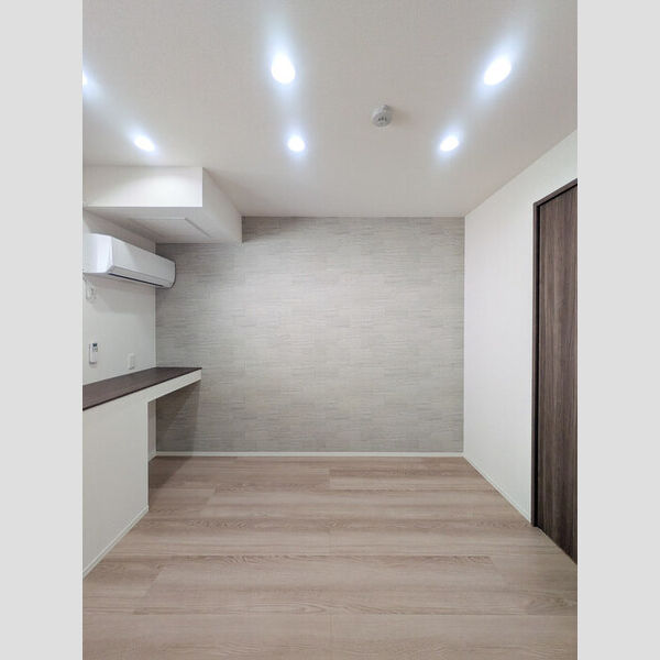 ノーブルヴィラ曙町303号室 洋室