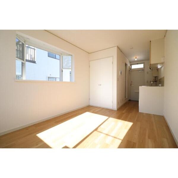 エステートピアカワベ リビング