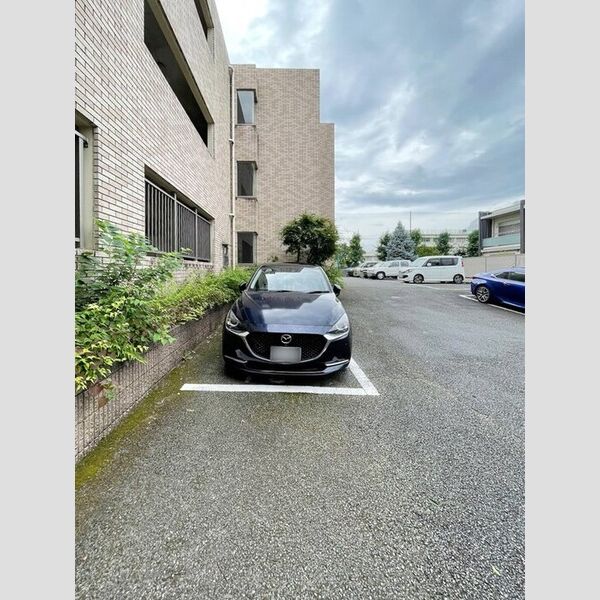 シルフィッド　Ⅱ　Ⅱ 駐車場4