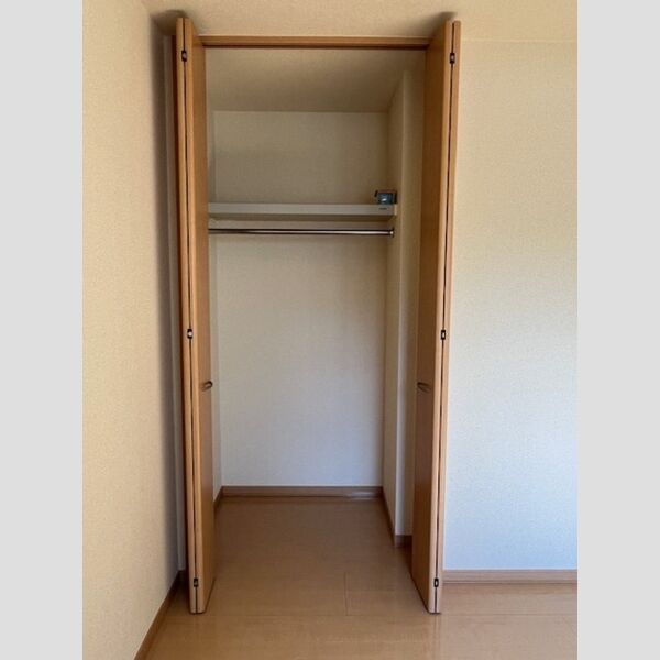 メゾン　プリメーロ102号室 収納