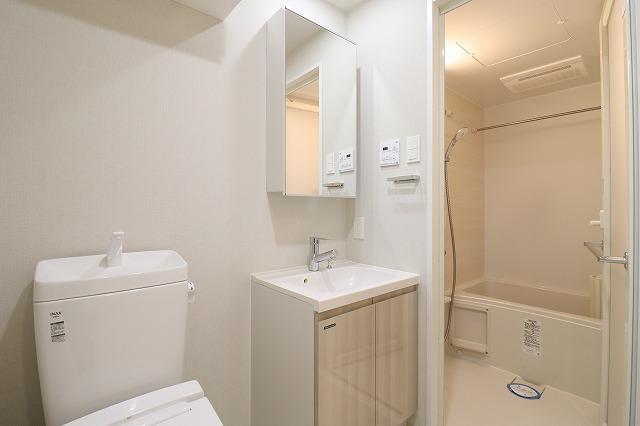 ALTERNA中野3階 洗面所