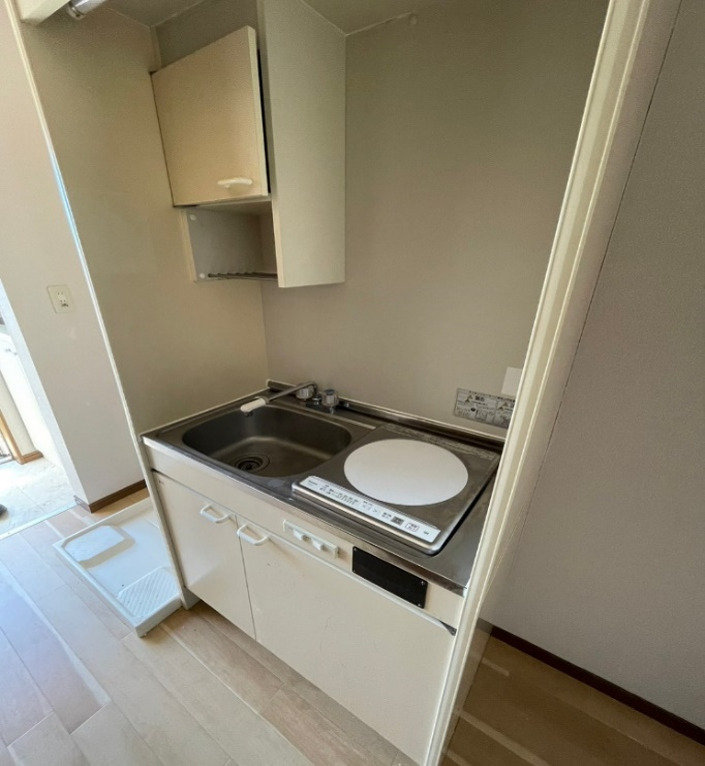 リス・デラ・バレ203号室 きれいなキッチンです