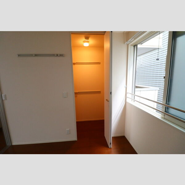 ウィルヴィラージュⅡ ワンステップクローゼット