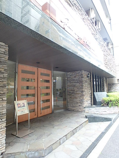 ガラ・ステージ麻布十番9階 ゆとりのあるエントランスです