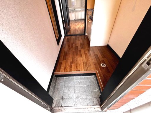 リエス稲田堤115号室 玄関