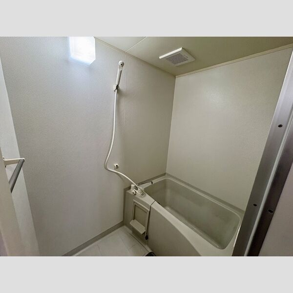 ヴェラクレスト　弐番館 浴室