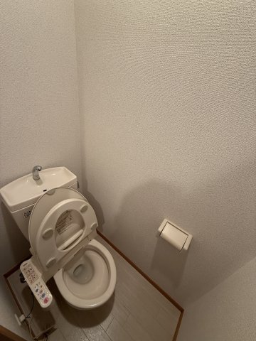 ウィステリアK204号室 トイレ