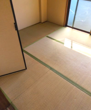 領家レジデンス302号室 クリーニング前の写真です