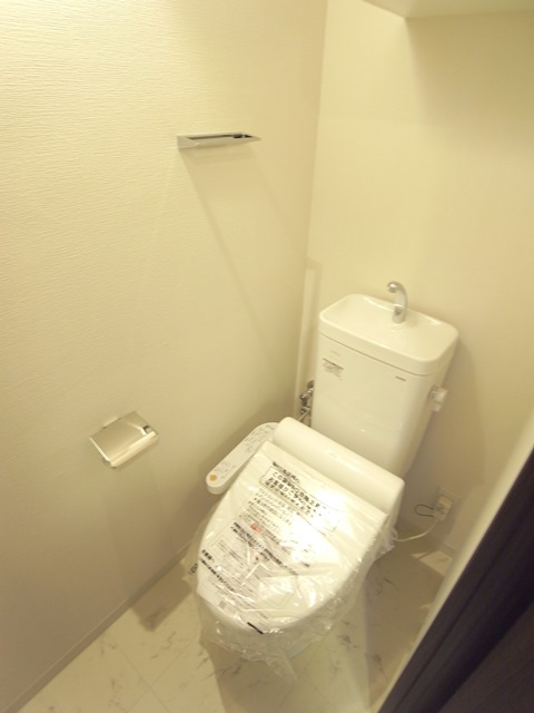 コンシェリア神楽坂804号室 同建物別部屋の参考画像