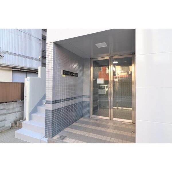 シャルマンヒロ401号室 エントランス