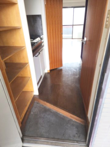 第7小島ビル シューズボックスがございます。