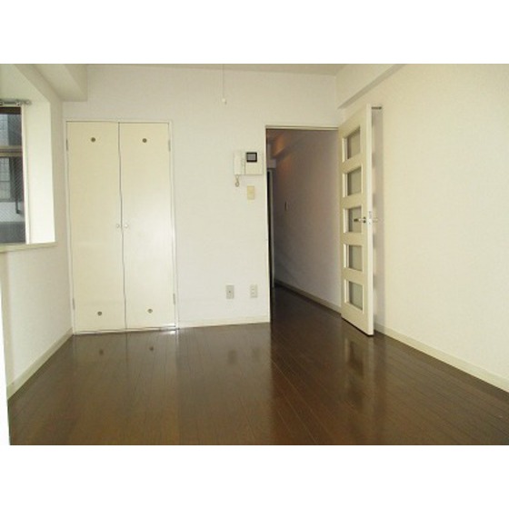 ダイホープラザ調布0201号室 リビング