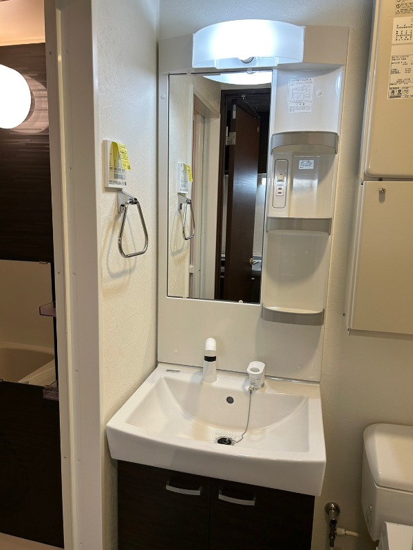リノ西落合1階 洗面
