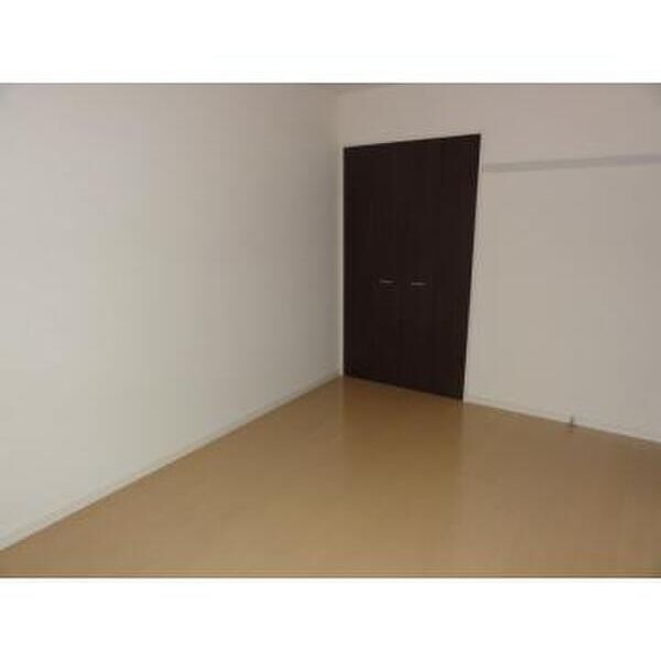 メゾン　ド　アウラ リビング