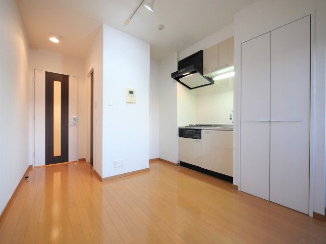 ＬＩＮＸ　ＬＥＧＡＭＩ 内観