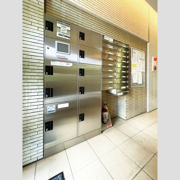 パーク リヴィエール 宅配ボックス・ポスト