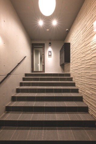 クリオ ラモード学芸大学地下1階 エントランス