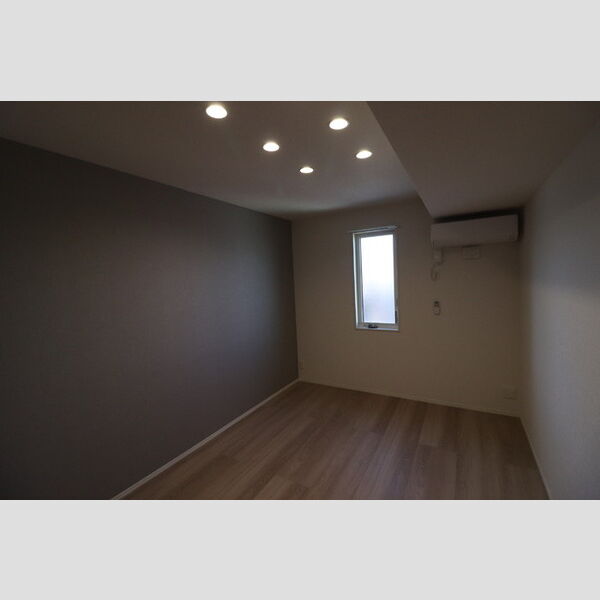 Noble villa浦和美園203号室 洋室