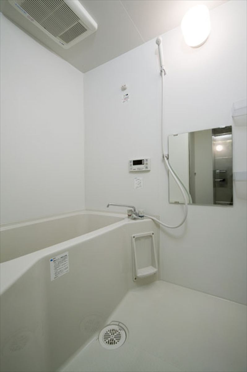 ブランノワール早稲田401号室 お風呂