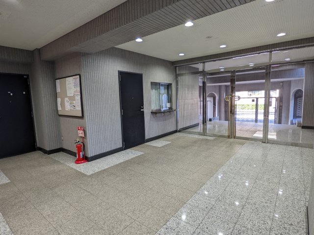 メゾンドプランタン601号室 ロビー