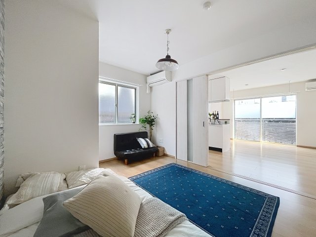 リテラス目黒三丁目1階 ※家具・小物はイメージです