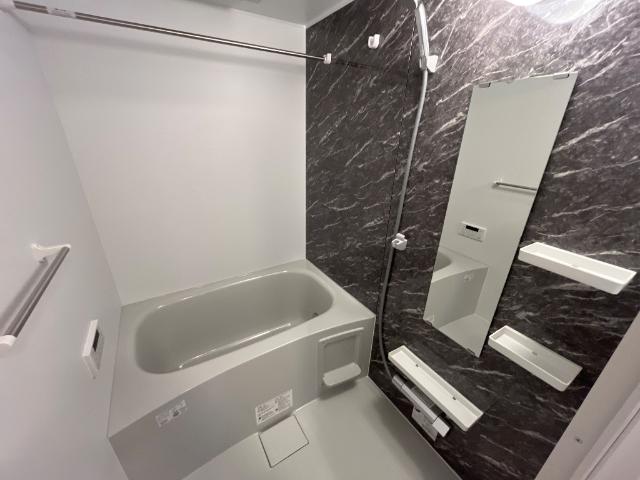 メゾン　ヴェルト バス