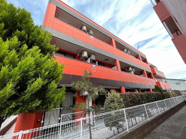 ファーストプレイスの外観画像