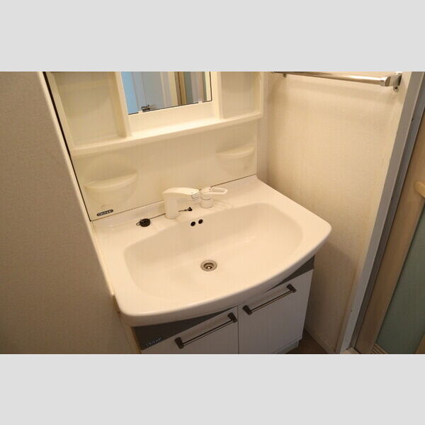 サンパーク816 洗髪洗面化粧台