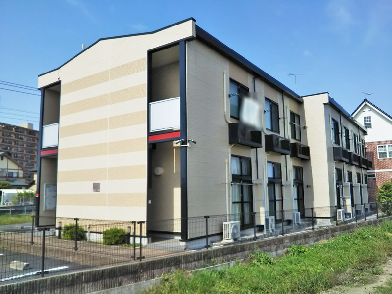 レオパレスバンビーナの外観画像