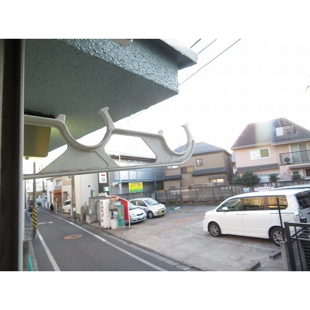 ソレイユ経堂0102号室 外に洗濯物干せます