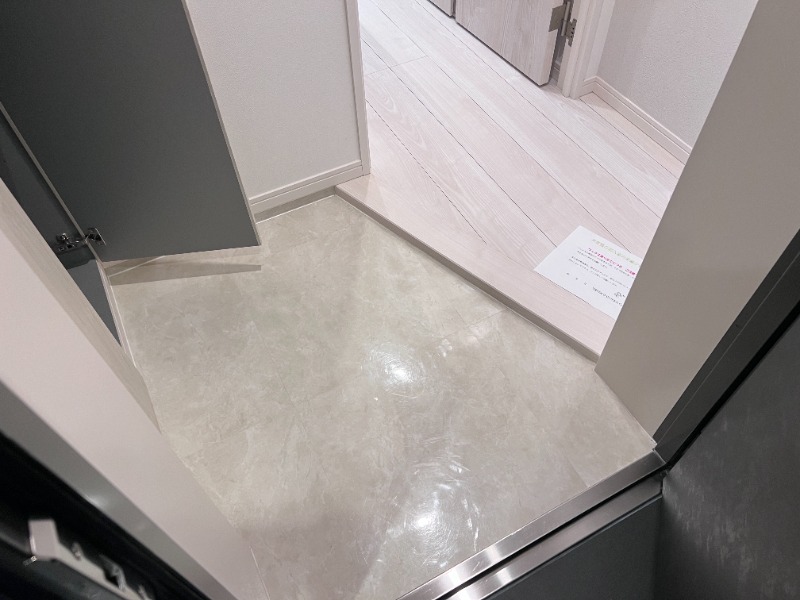 CREALpremier目黒2階 玄関