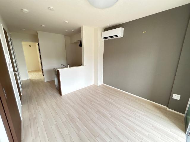 キャメロット八王子205号室 リビング