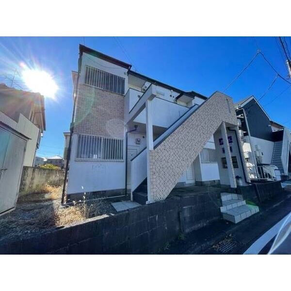 コーポオークフォーレの外観画像