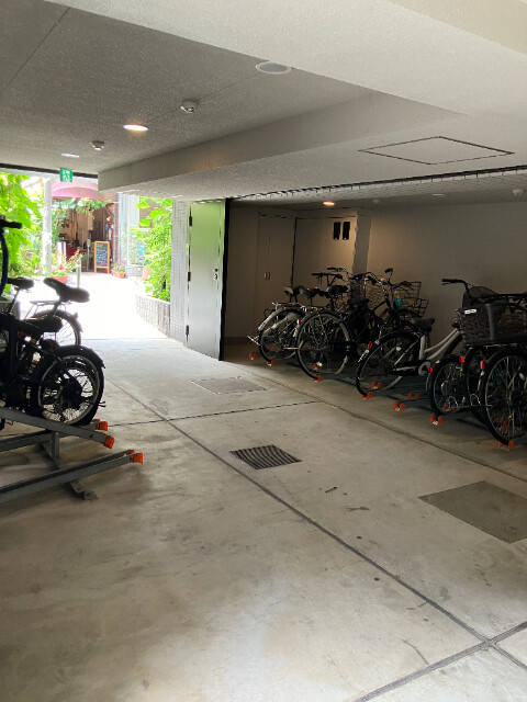 ドムス・スタイル武蔵小山4階 駐輪スペース